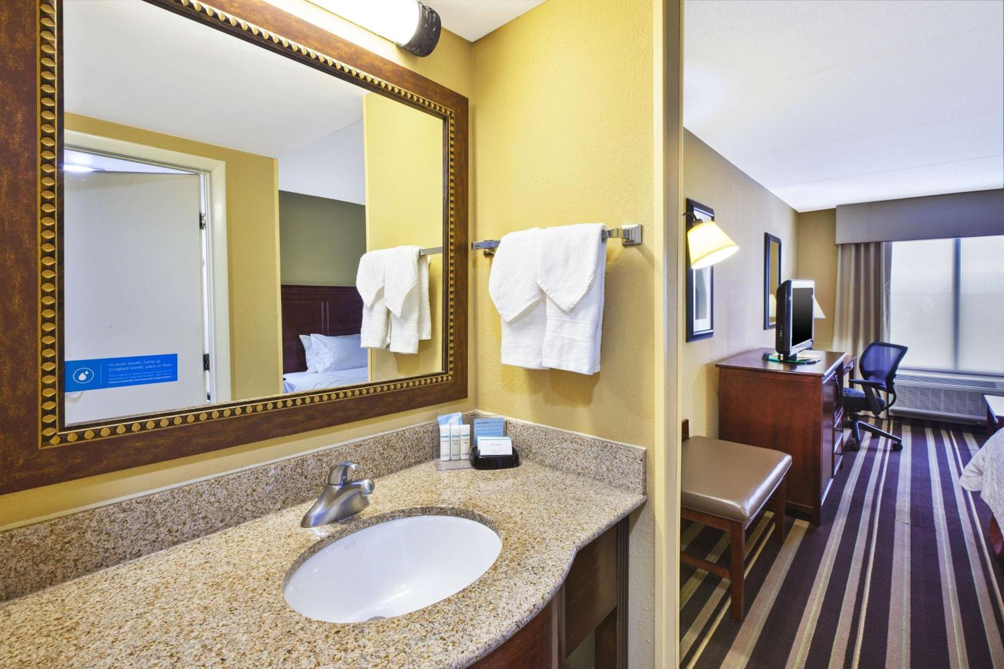 Hampton Inn Washington-Dulles International Airport South Chantilly Exterior foto